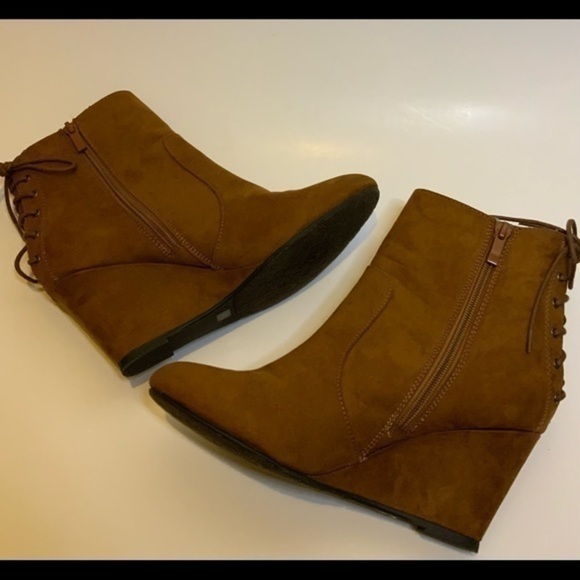 CL by Laundry Booties - Picture 4 of 11